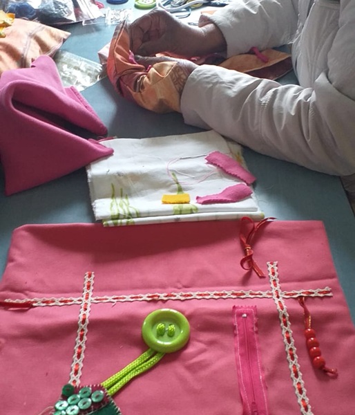 L'atelier couture en pleine action