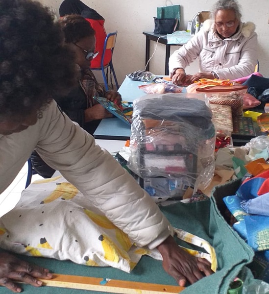 L'atelier couture en pleine action