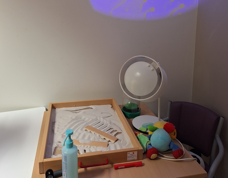 Un bac à sable pour se réapproprier des sensations tactiles