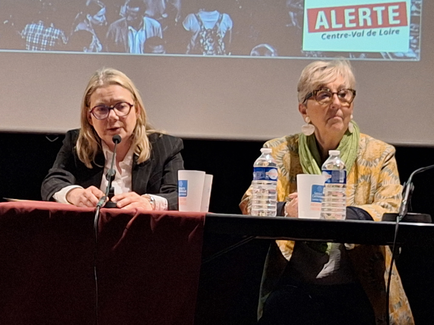 Blandine Grimaldi, commissaire à la lutte contre la pauvreté en Centre-Val de Loire et Dominique Lorenzi-Bry, vice-présidente de l’URIOPSS et animatrice du collectif Alerte Centre Val-de-Loire ont conclu les échanges très denses du colloque