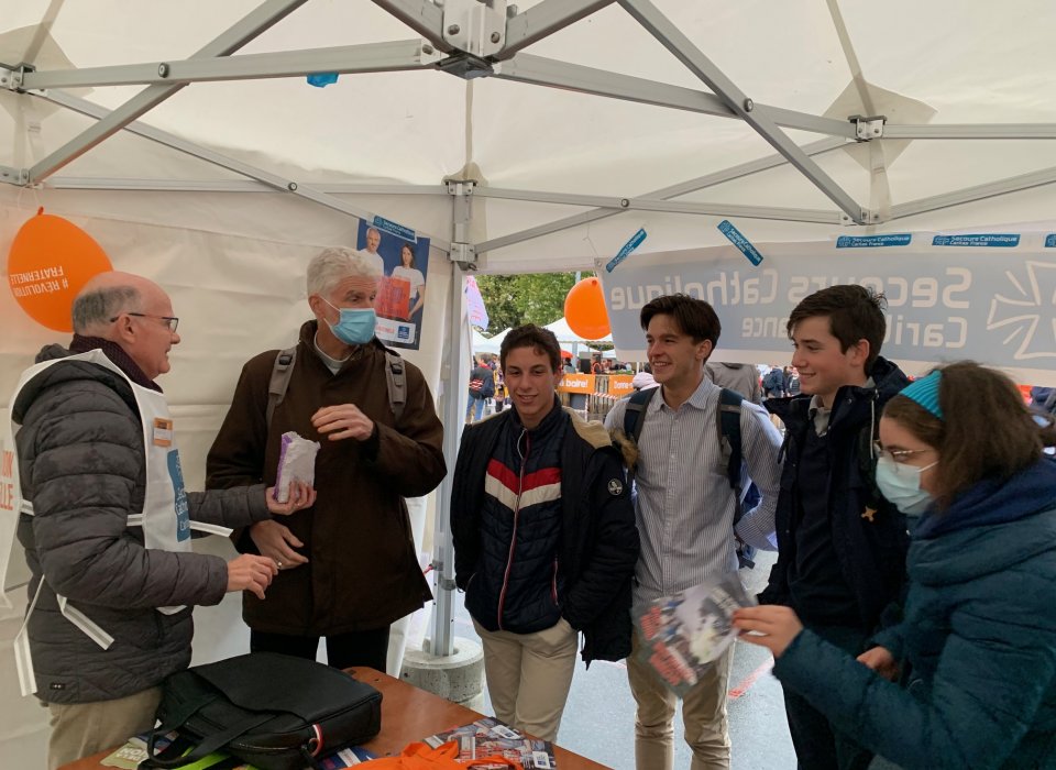 Stand du Secours Catholique au Congrès Mission