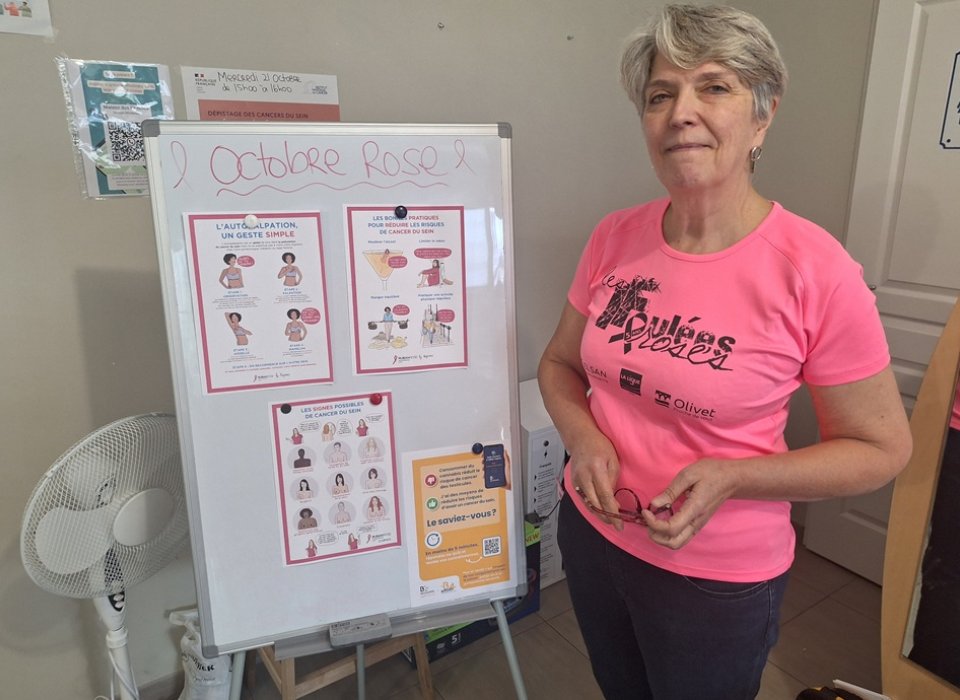 Caroline, bénévole à ma maison des familles et ancienne infirmière scolaire et en santé au travail